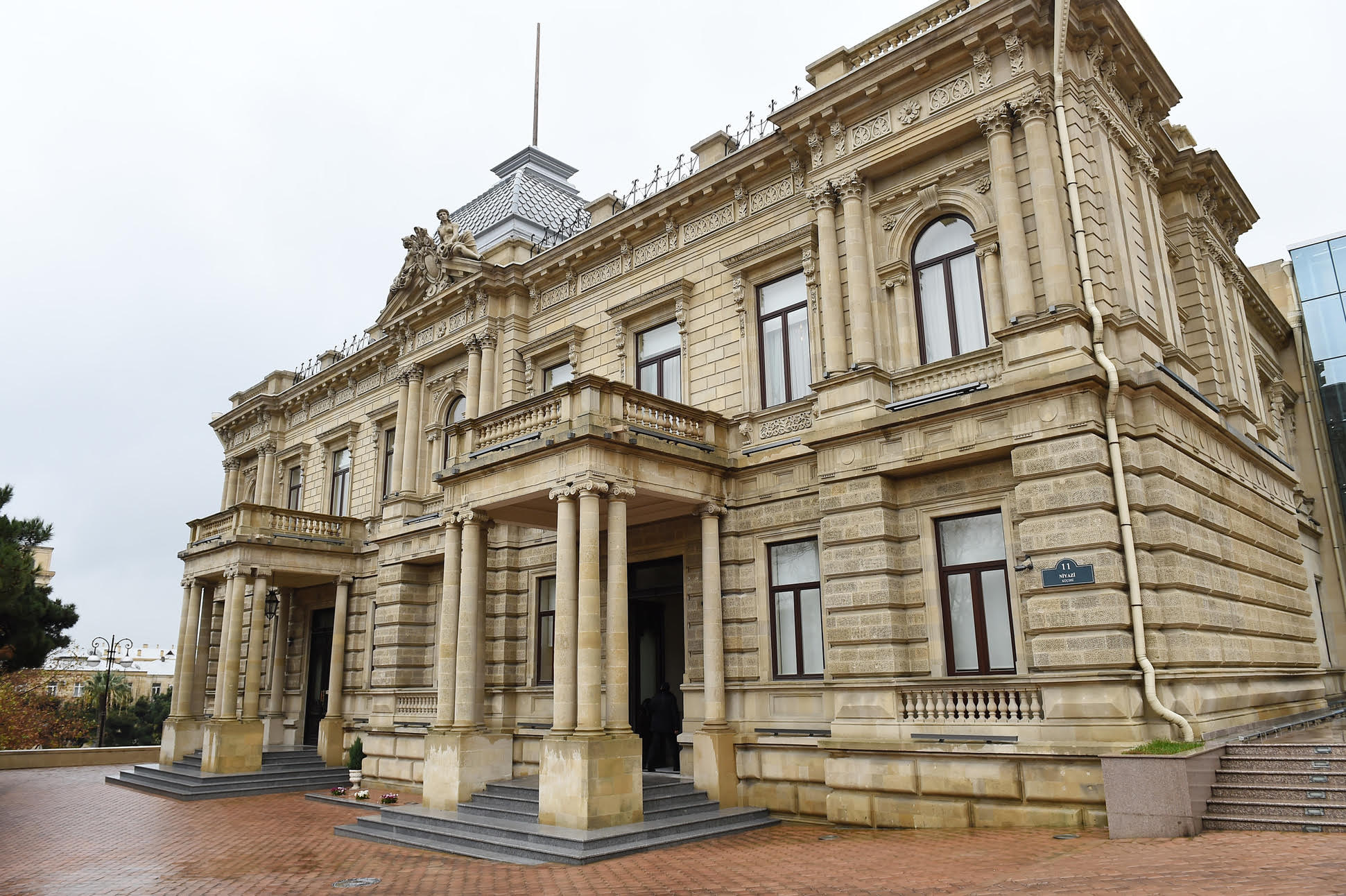 Azerbaycan Ulusal Güzel Sanatlar Müzesi